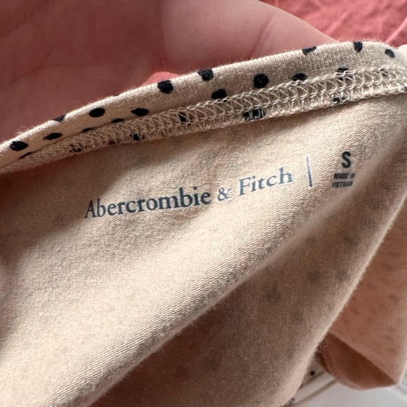Abercrombie & Fitch Pink and Polkadot tanks - Picture 7 of 7